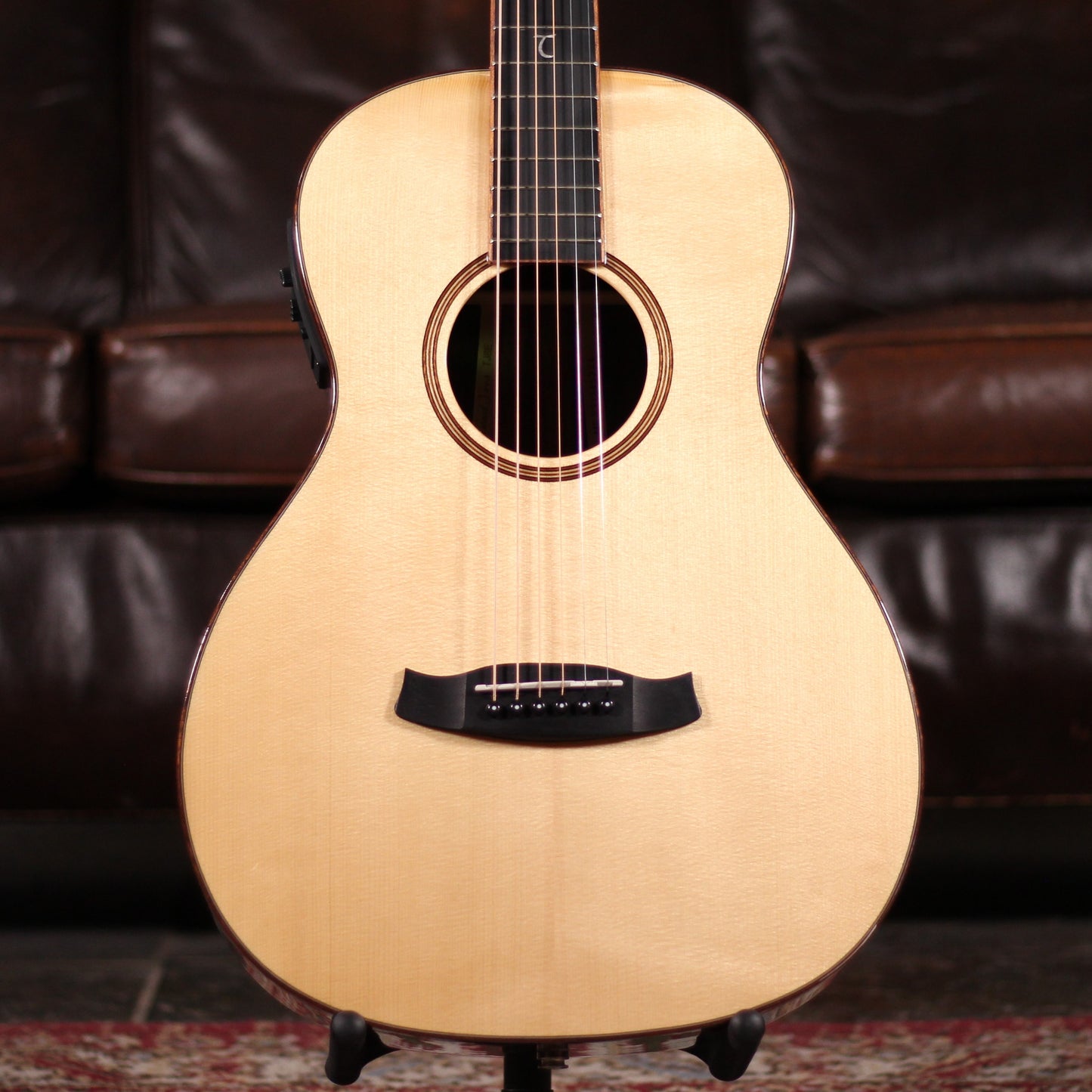 Tanglewood TJ8E