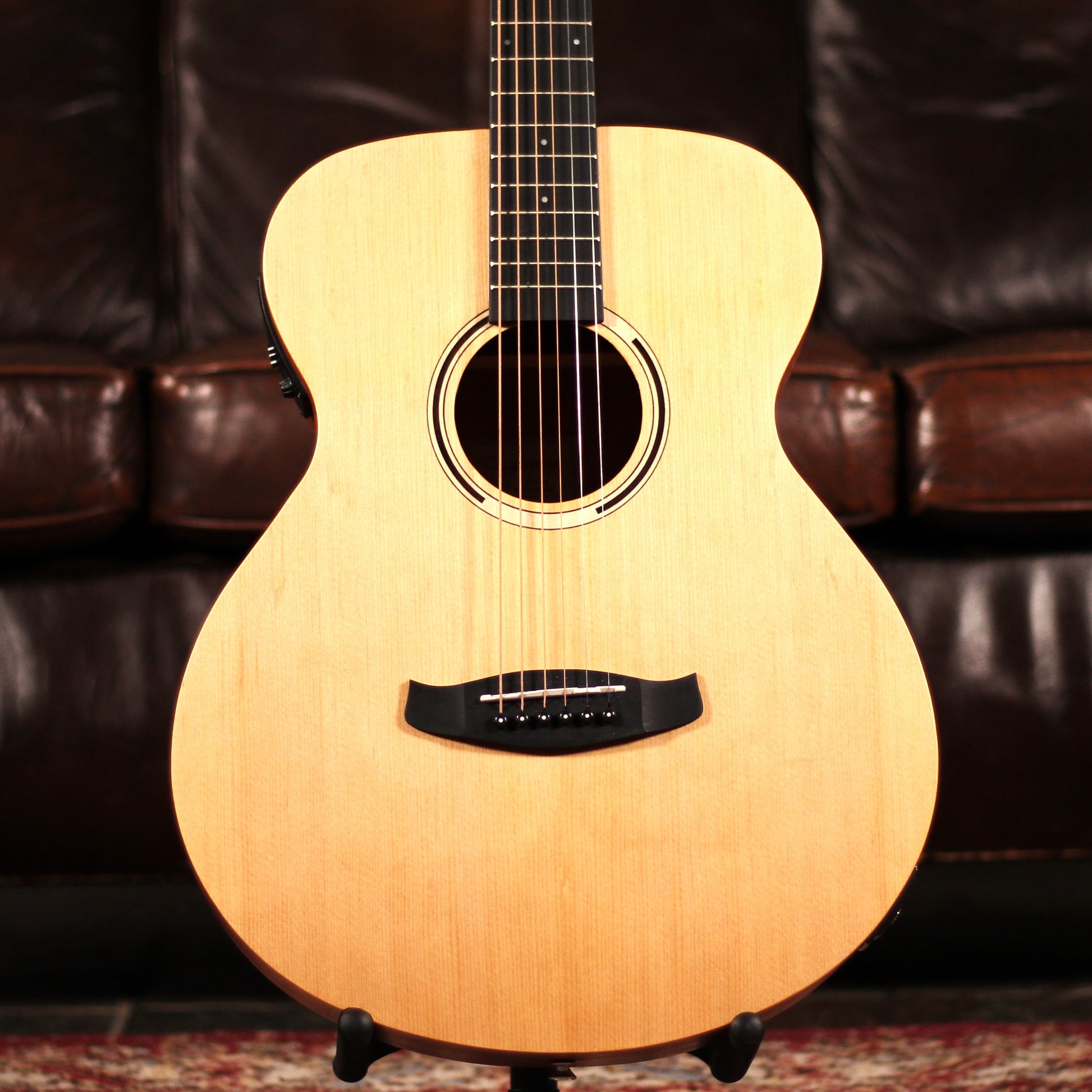 Tanglewood TWR2-OE