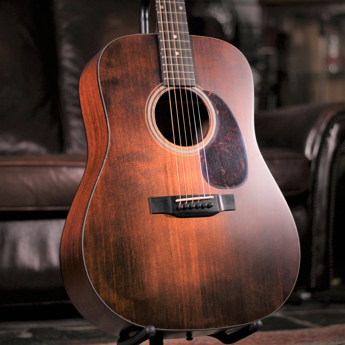 Eastman E1D Classic angled