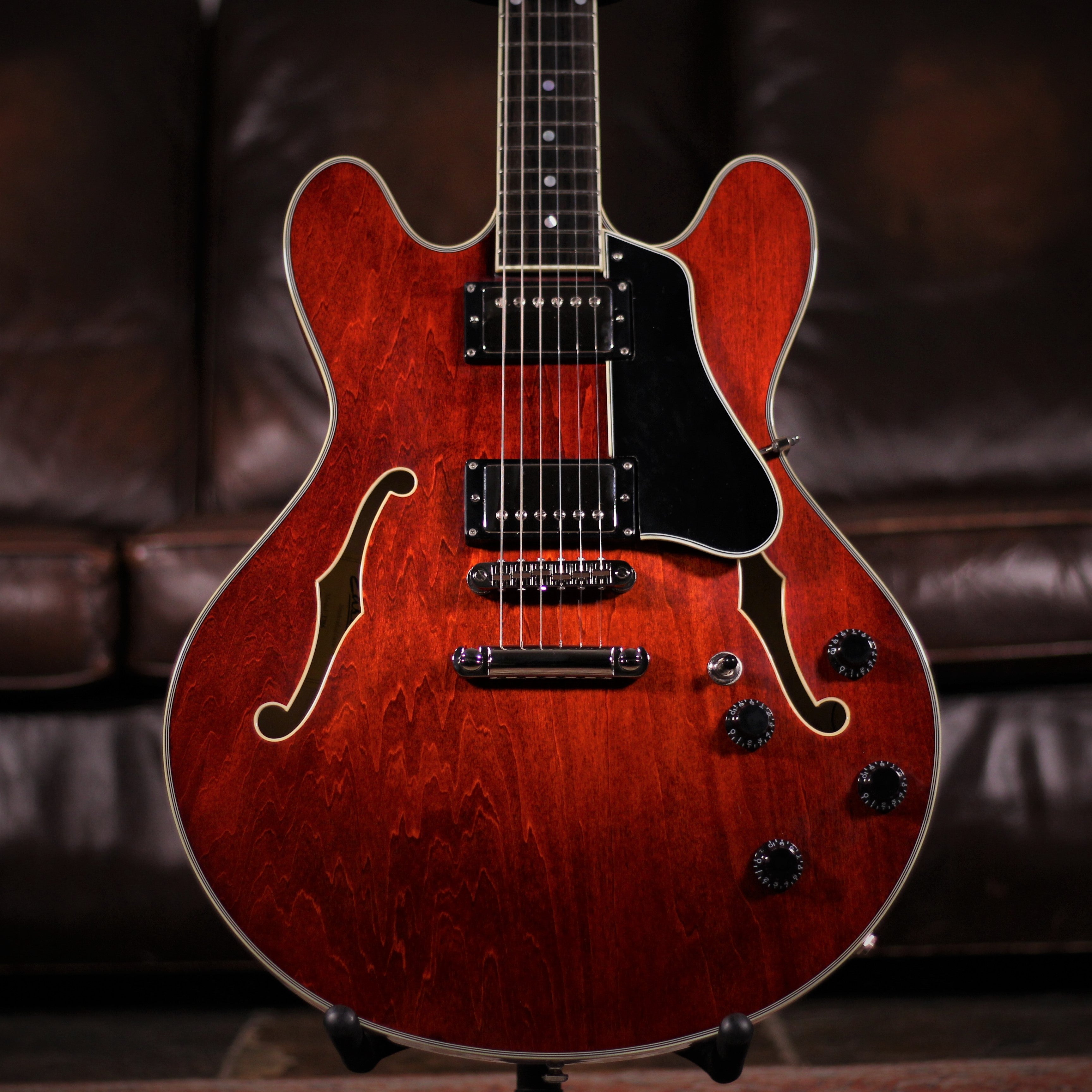 Eastman guitars outlet t386