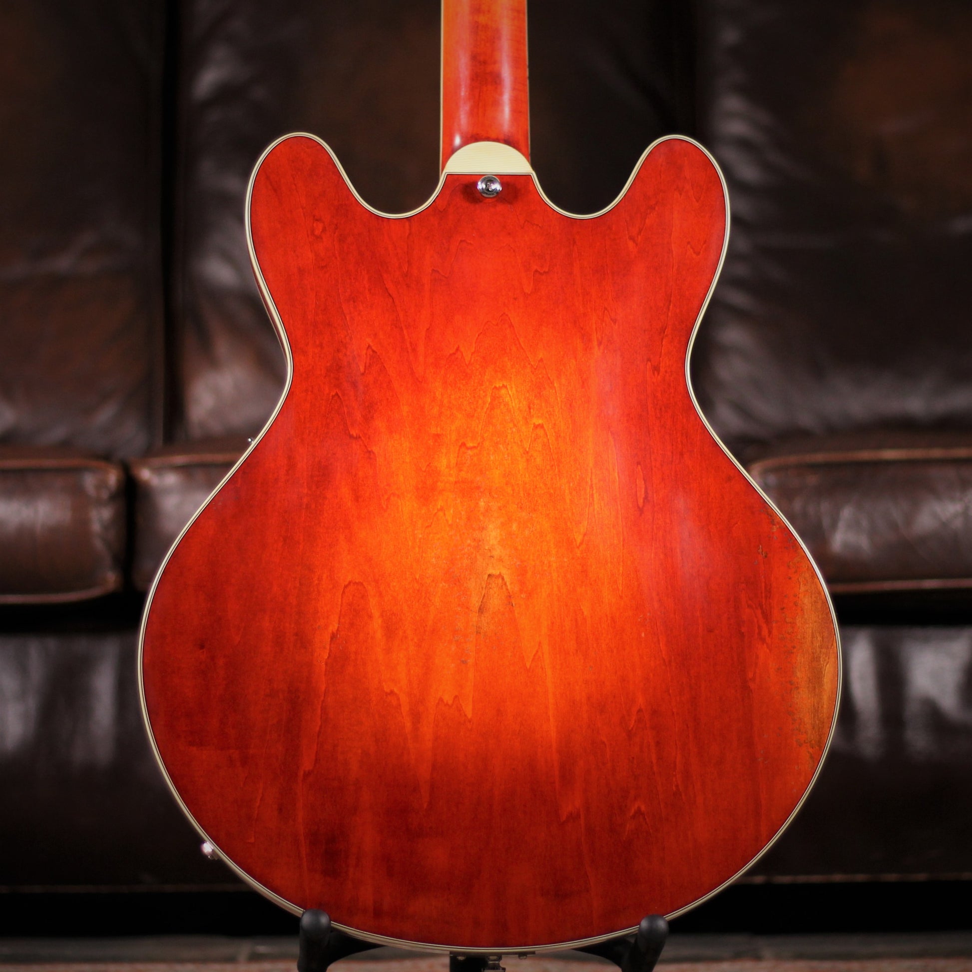 Eastman T64/V-T Antique Classic rear