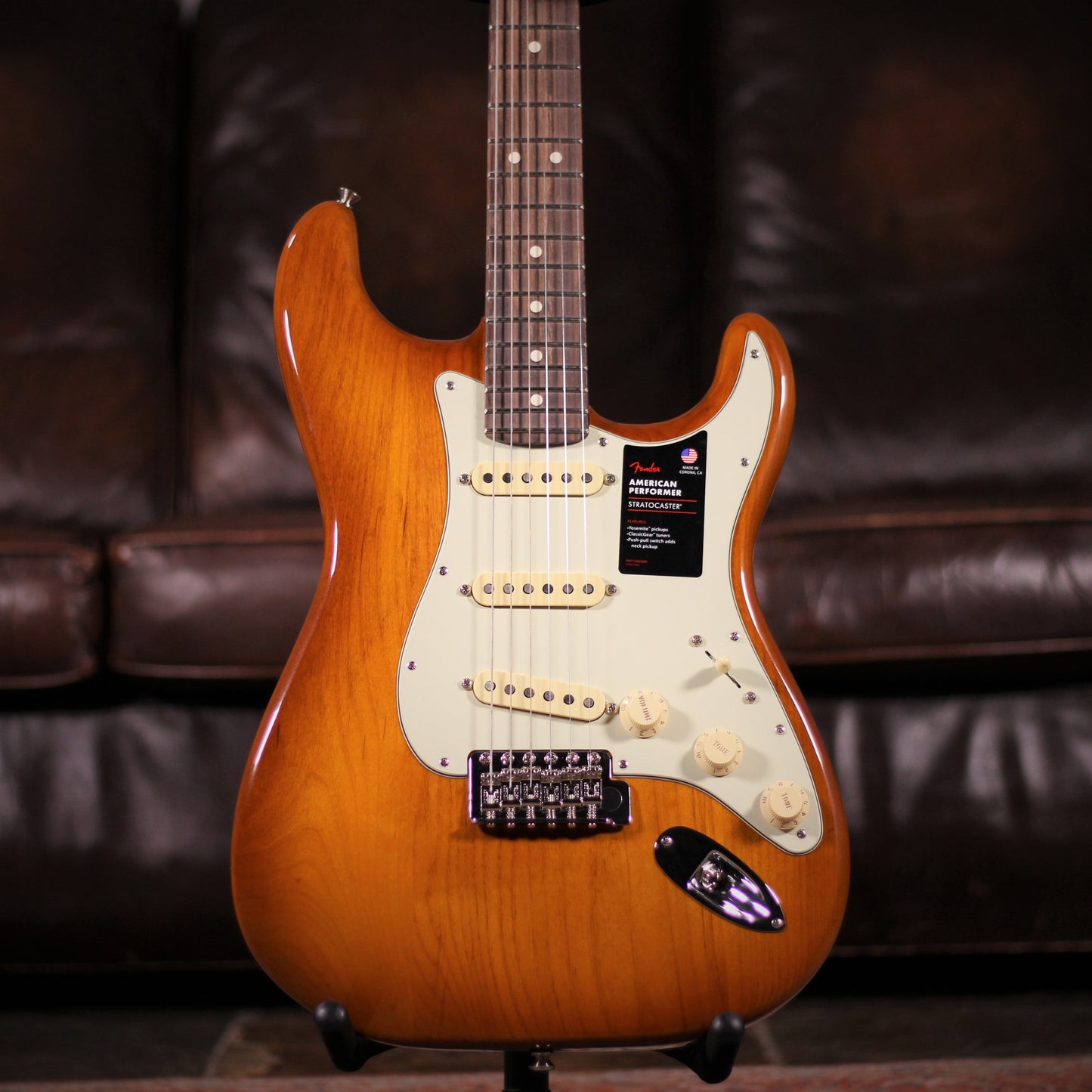 Fender Performer Stratocaster honeyburst