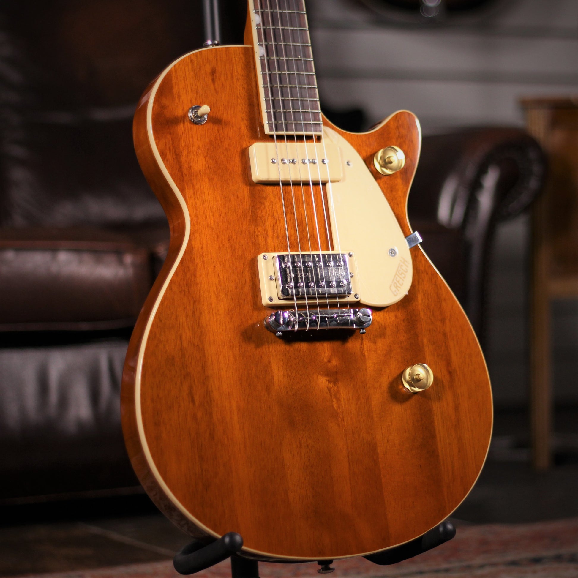 Gretsch G2215-P90 JrJet SNGBRL angled