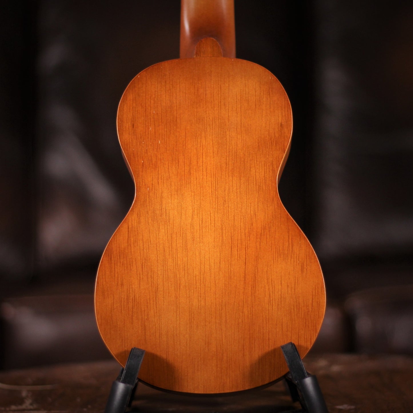 Mahalo Kahiko MK1tbr Ukulele rear