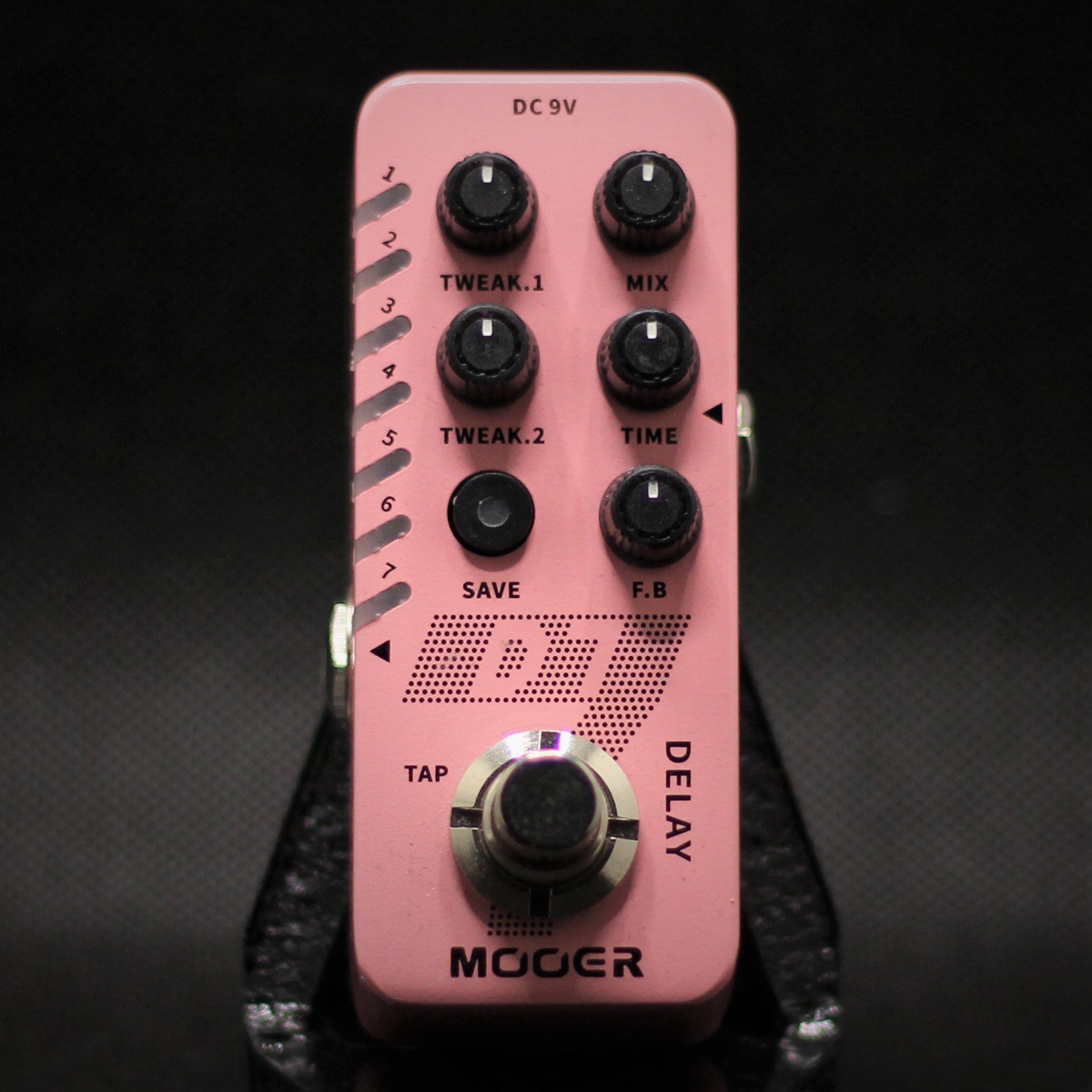Mooer D7 Delay - Guitar Pedals available at Foulds Guitars Derby
