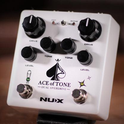 NUX Ace of Tone right