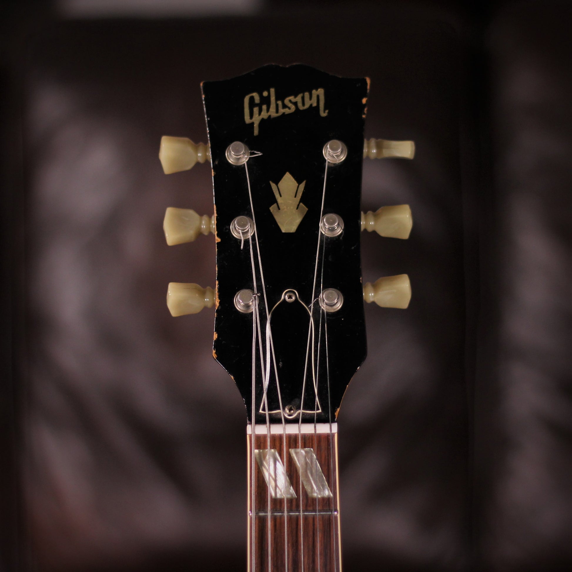 Used - Gibson ES175 1966 headstock